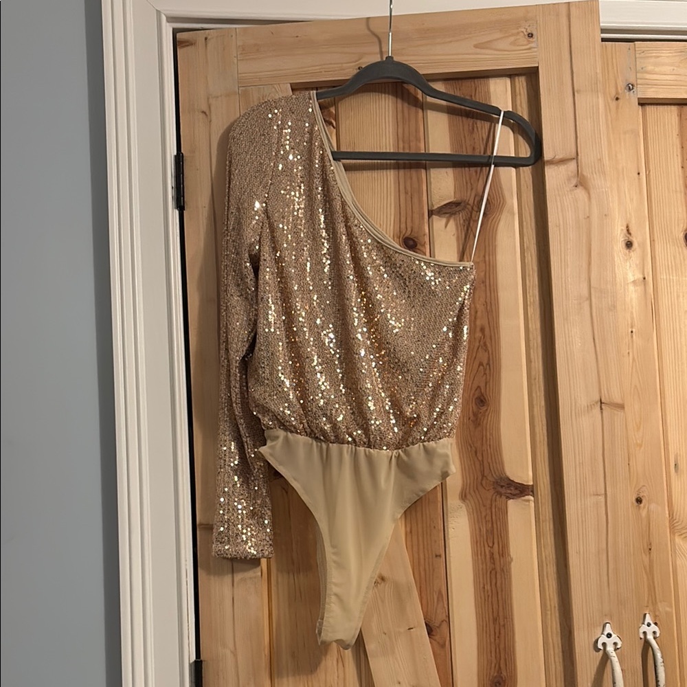 Gold Sequin One-Shoulder Bodysuit